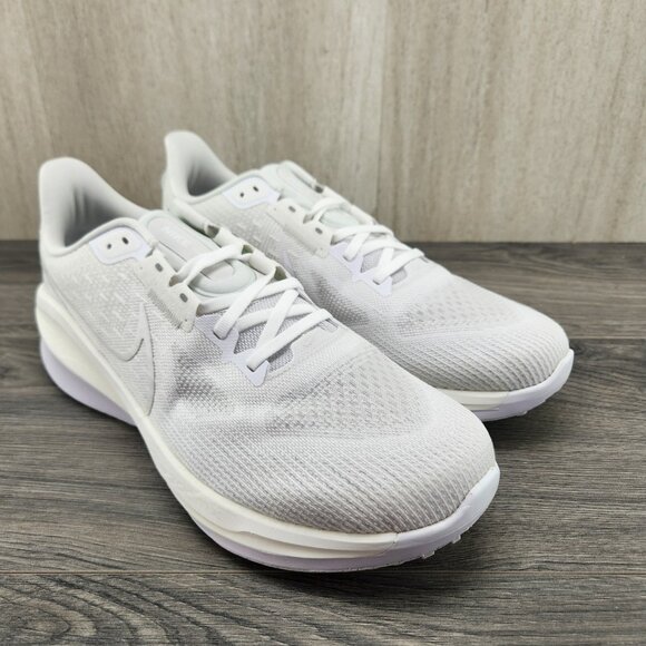 Nike Vomero 17 Size 12 Mens White Platinum Tint Casual Running Shoes - Picture 3 of 11